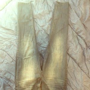 Size 18W denim distressed jeans.